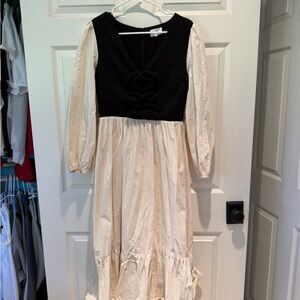 Two-Tone Black and Cream Long Sleeve Dress